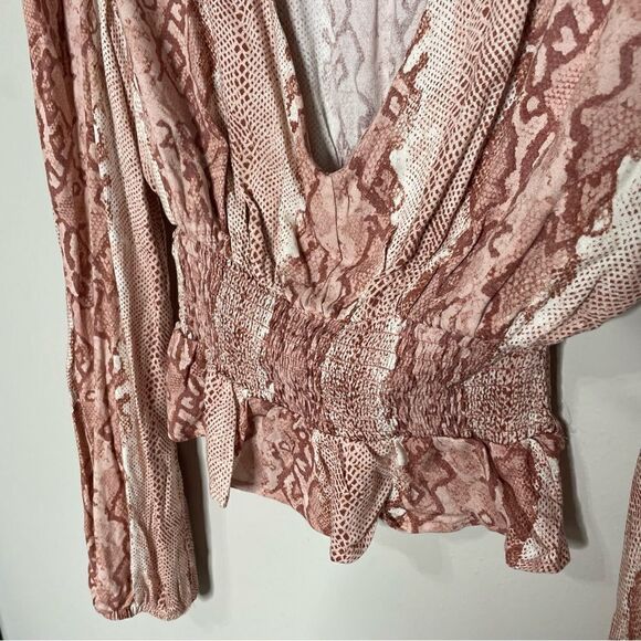 AFRM X Revolve The Olive Long Sleeve Smocked Crop Top In Soft Warm Snake Leopard - Picture 7 of 12